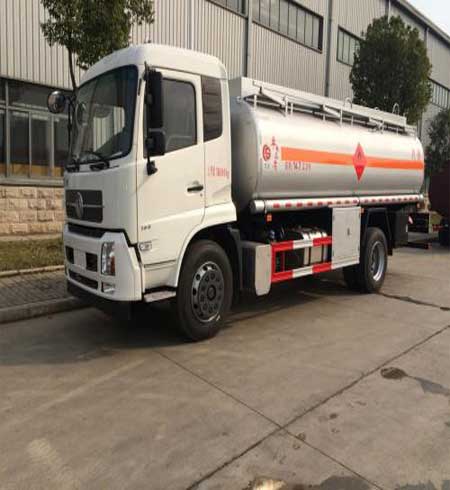 聚脲雙組份涂料 山東聚脲生產廠家(圖2) 車輛防腐聚脲雙組份涂料案例